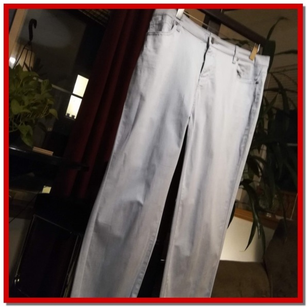 90% OFF Buffalo David Bitton Stretch Skinny Pants